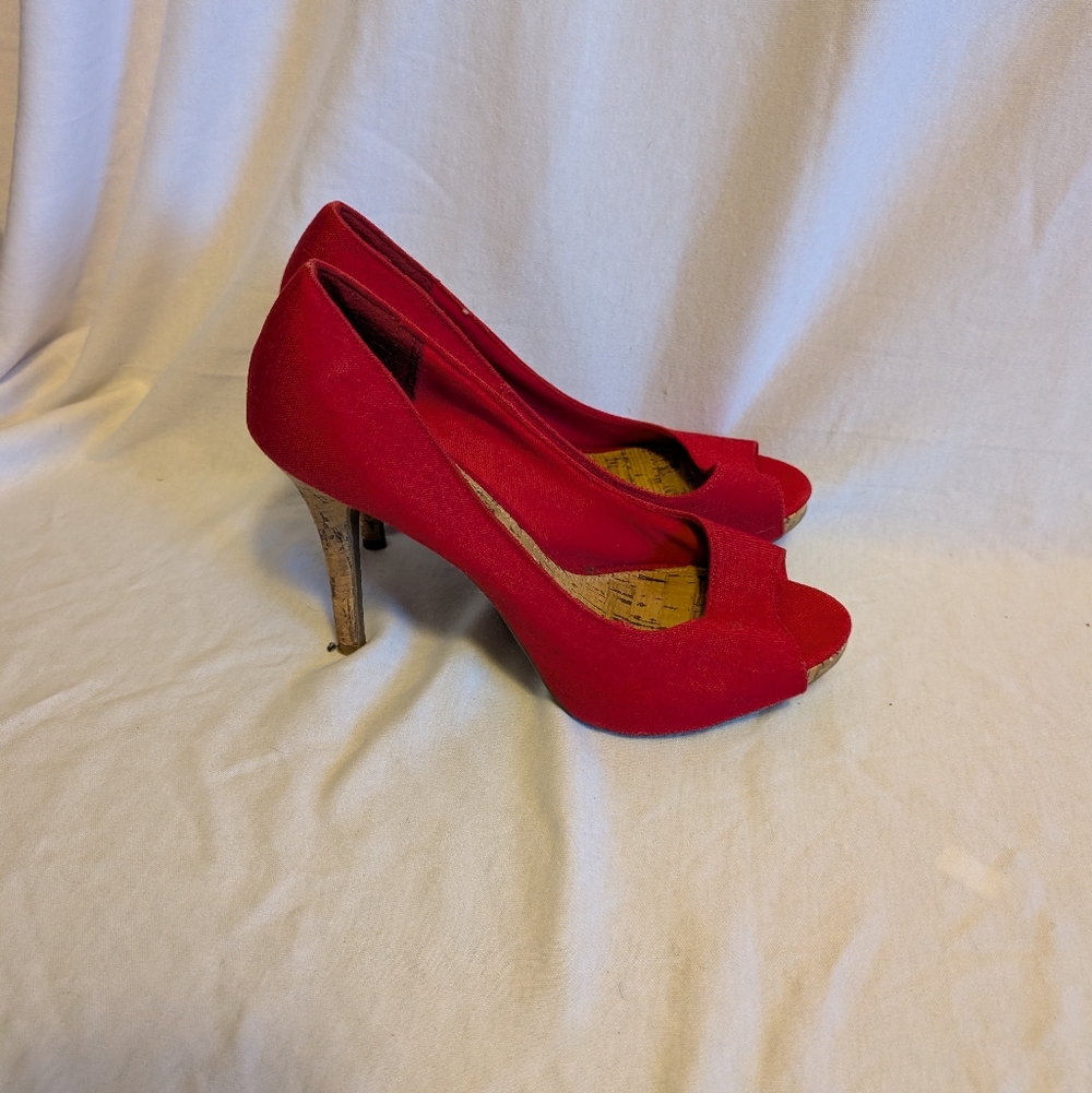 Christian Siriano Red Peep-Toe Heels
